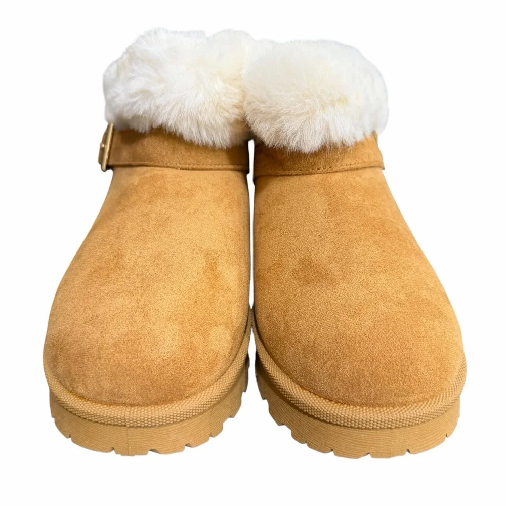 Goldnut/Ankle/Winter-Fall Boot/Women's/ Fluffy Trim & Buckle/Size: 6